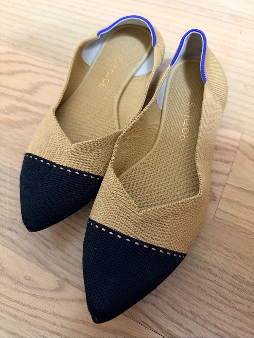 Rothy's The Point Dune Cap Toe Tan Black Pointed Flats Size 10 (Fits like 9.5)